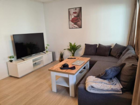 Studio leilighet, høy standar, rett ved Bergen Airport